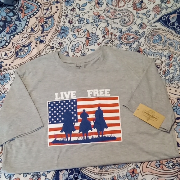 american legends Other - Live Free Gray Men's T-Shirt XL